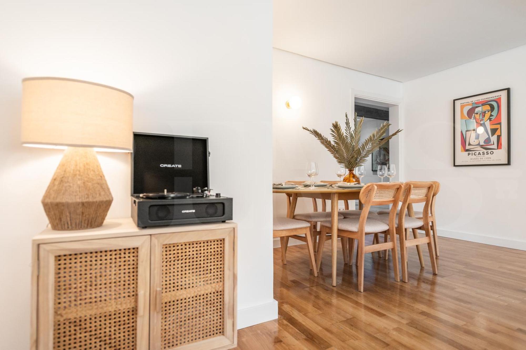 Exquisite And Charming Experience In Soho By Rems Appartement